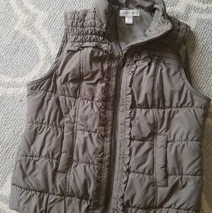 Cute Olive Green puffer vest
